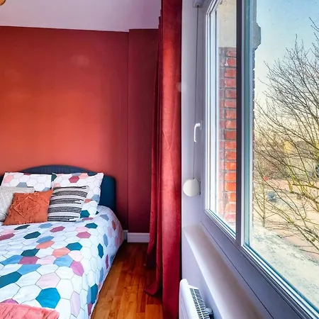 Lnbnb * Cosy * Centre * Face Au Chateau Appartement *