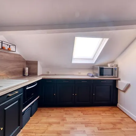 Lnbnb * Cosy * Centre * Face Au Chateau * Péronne