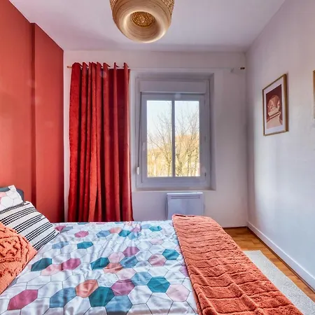 Lnbnb * Cosy * Centre * Face Au Chateau *