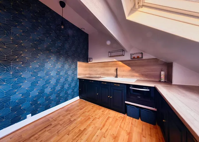 Lnbnb * Cosy * Centre * Face Au Château Appartement *